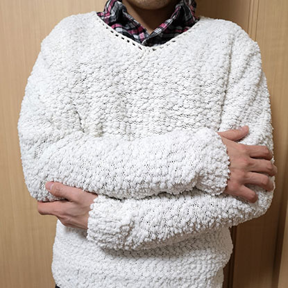 モテない男性ファッション「もこもこニット」